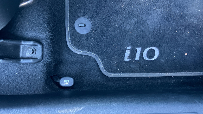 Hyundai i10 1.0 MPi Premium 5dr Petrol Hatchback